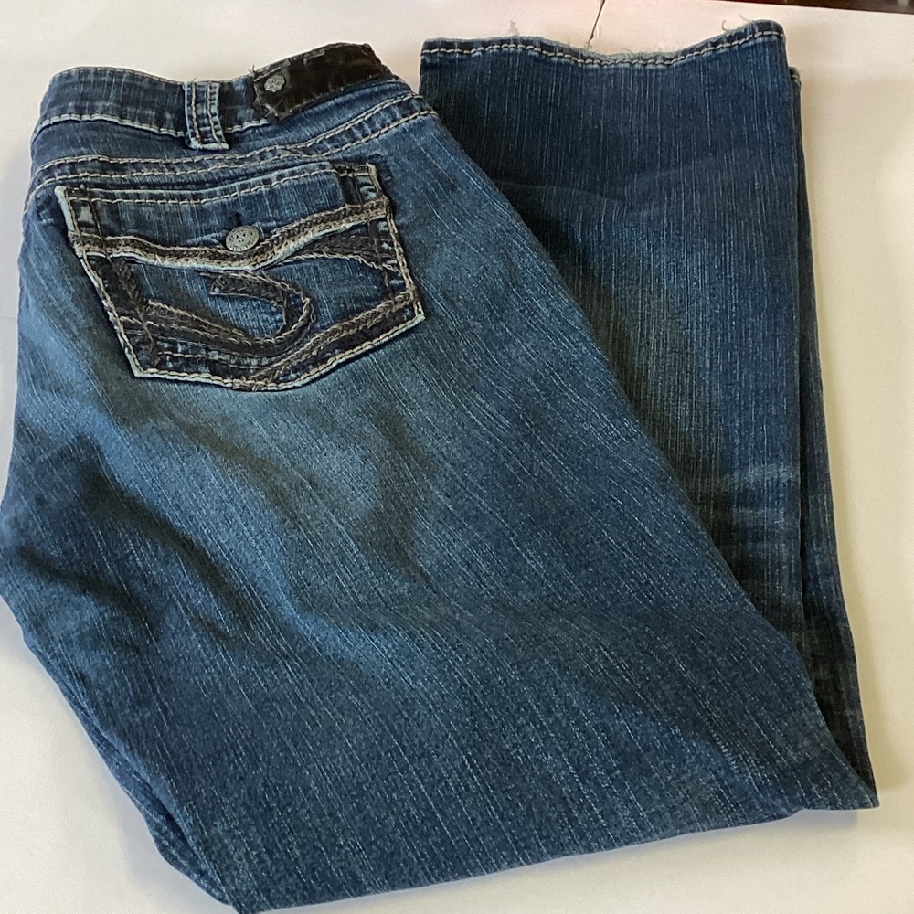 Silver Suki Dark Wash Jeans